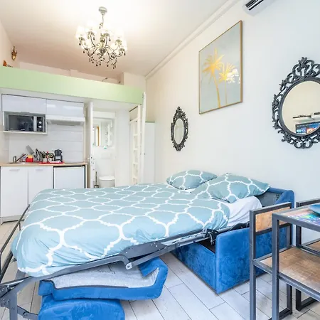 Little Boudoir Of Champs-elysees